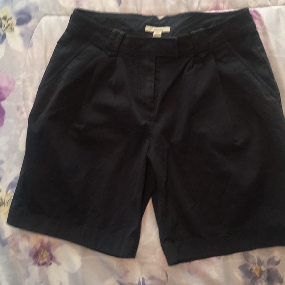 Authentic Burberry sz 4 Dark Navy/black Shorts - Picture 5 of 6
